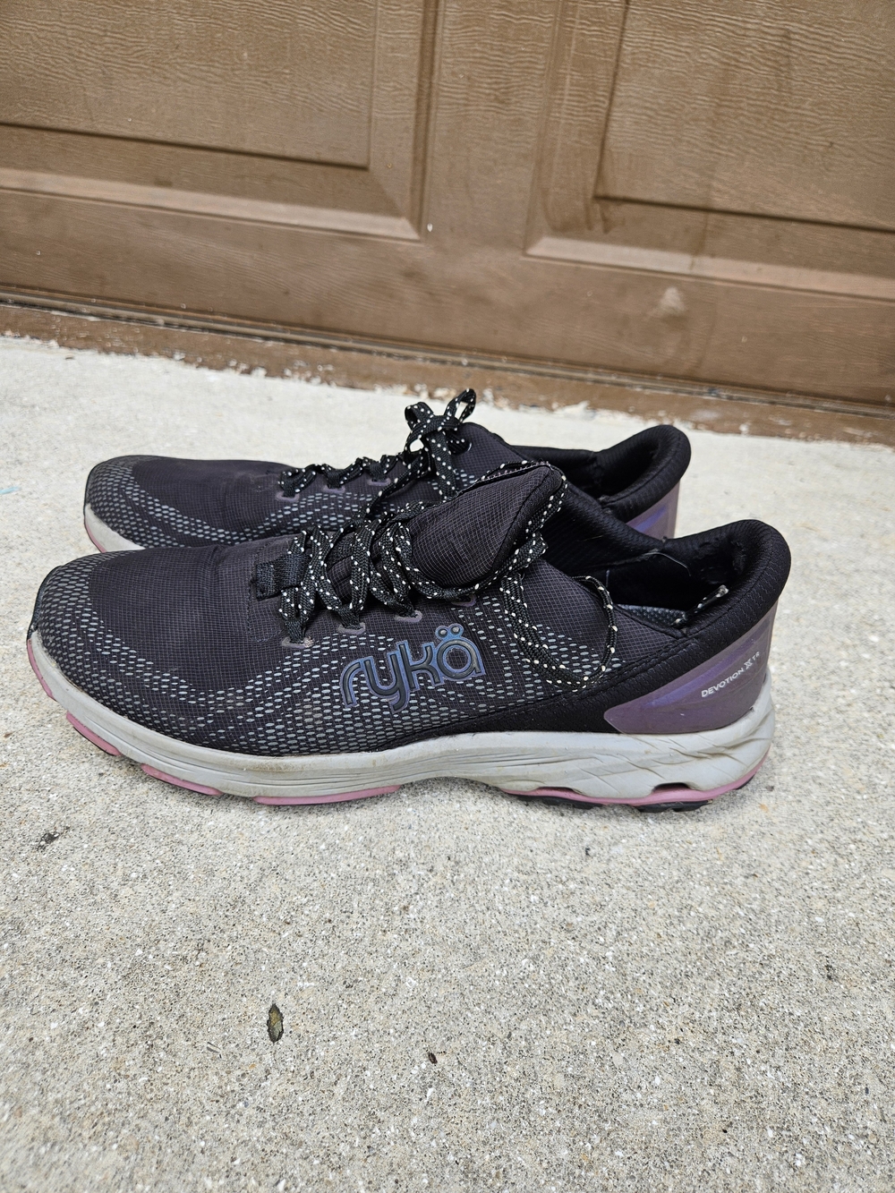 Ryka Devotion X TR Walking Women's Sneaker US 11M UK 9 EUR 42 Black Gray Purple